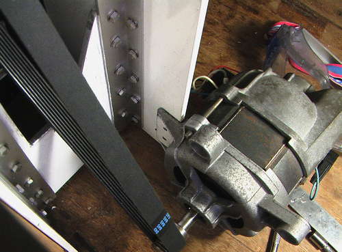 Motor mount is made from steel