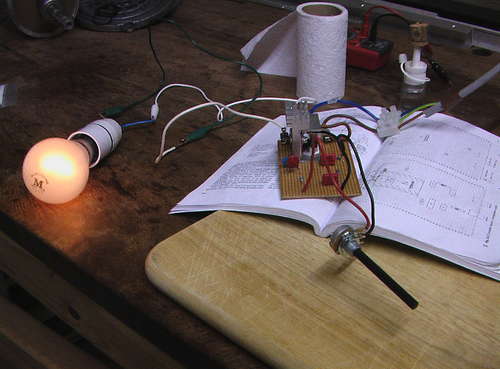The BTA triac tested with incandescent bulb 